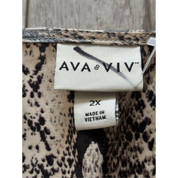 Ava & Viv shimmery snake skin print knee length dress size 2X - Picture 8 of 16
